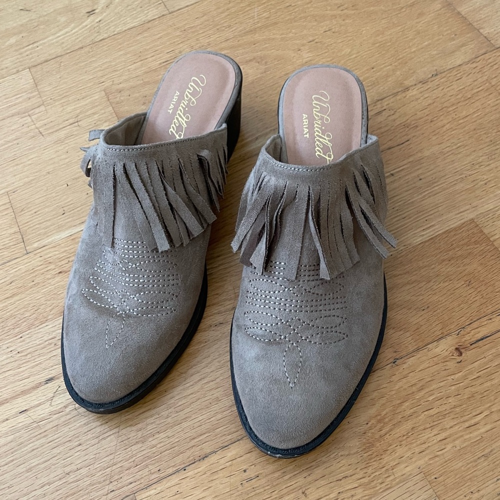 Ariat cowboy mules - size 8 1/2